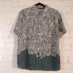 Perry Ellis 100% Cotton Men’s Button Down Shirt